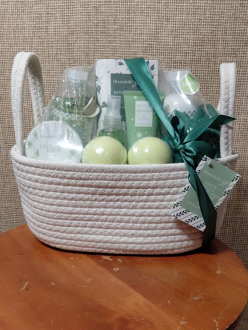 McEucalyptus Green Bath & Body Gift Basket - Relaxing Spa Set